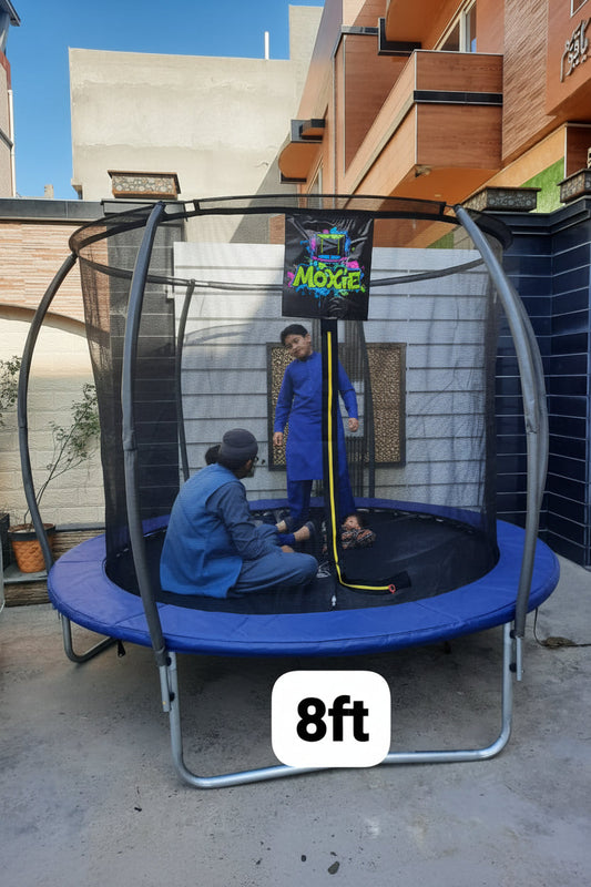 8FT TRAMPOLINE WITH STAIR & NET