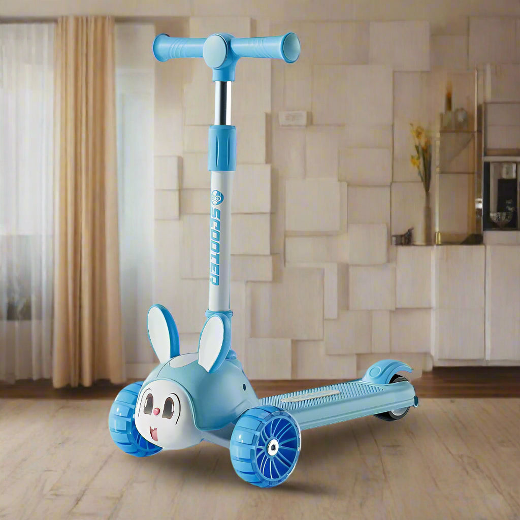 KIDS RIDE ON SCOOTY