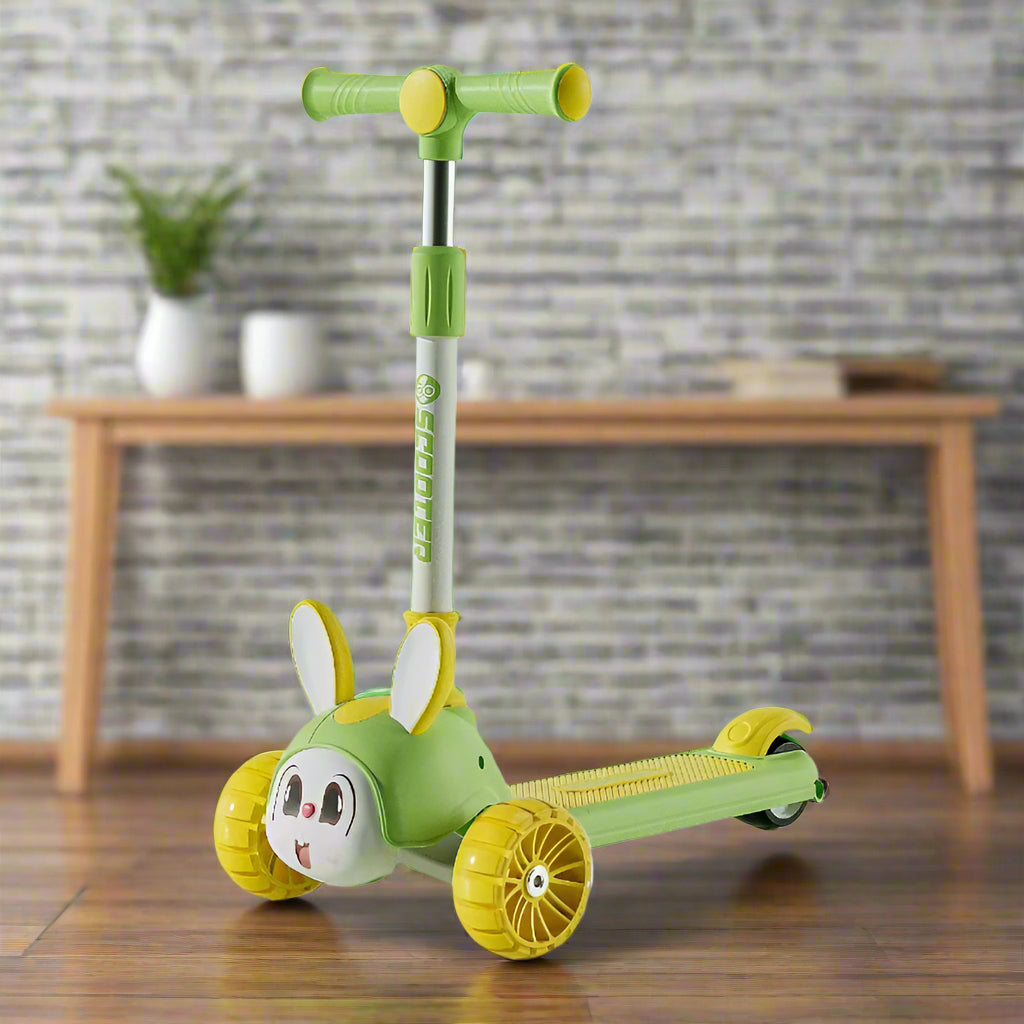 KIDS RIDE ON SCOOTY