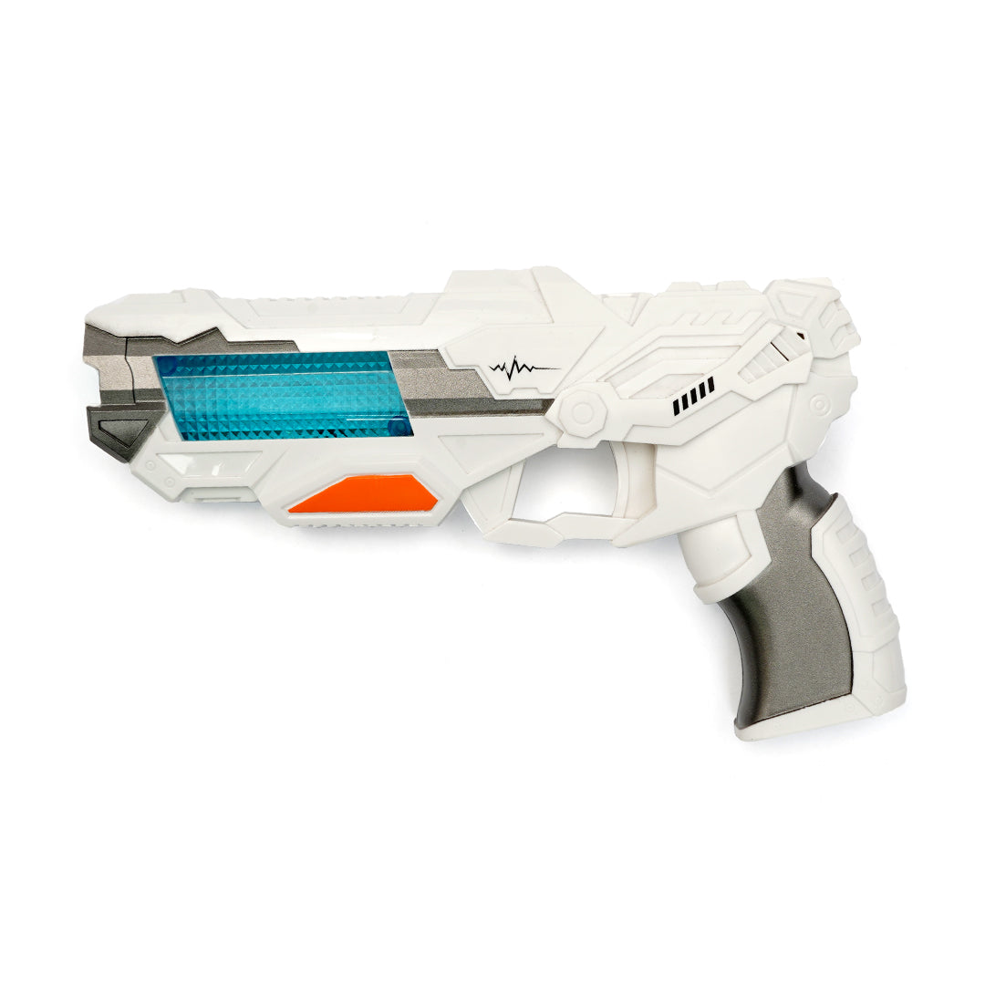 GUNS