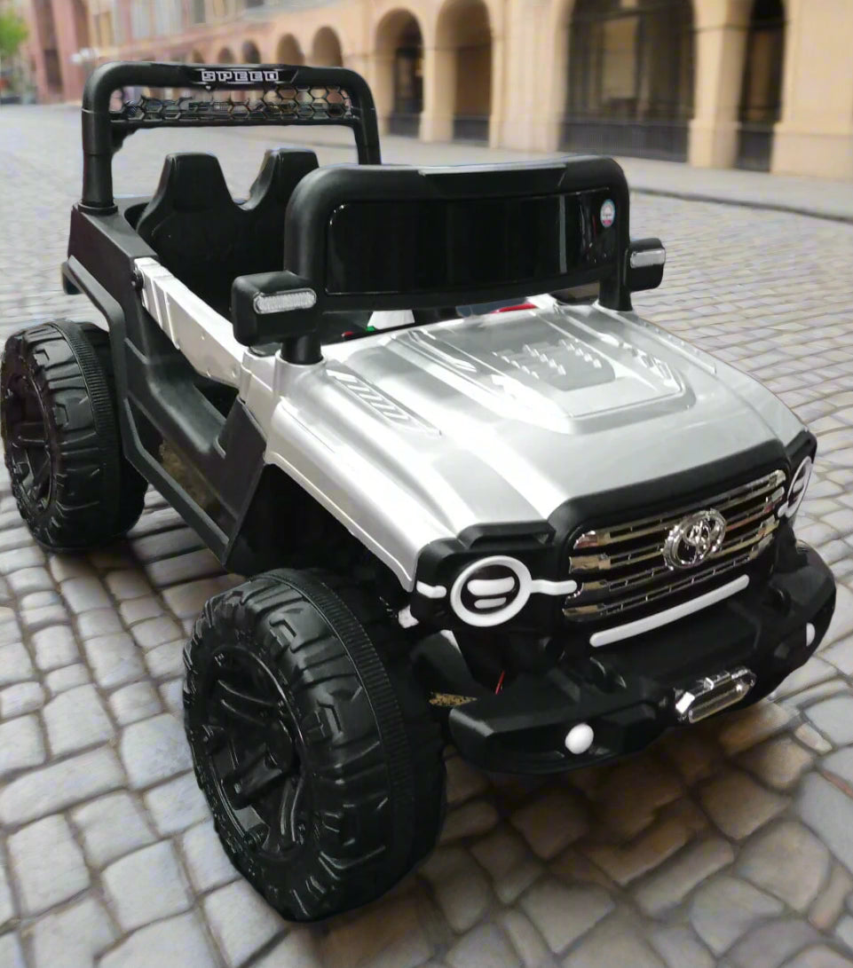 KIDS RIDE ON JEEP