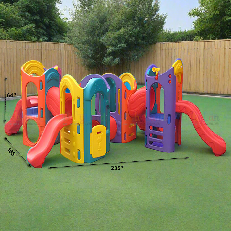 DLX SLIDE & TUNEL PLAY CENTER  L-235" W-165" H-64"