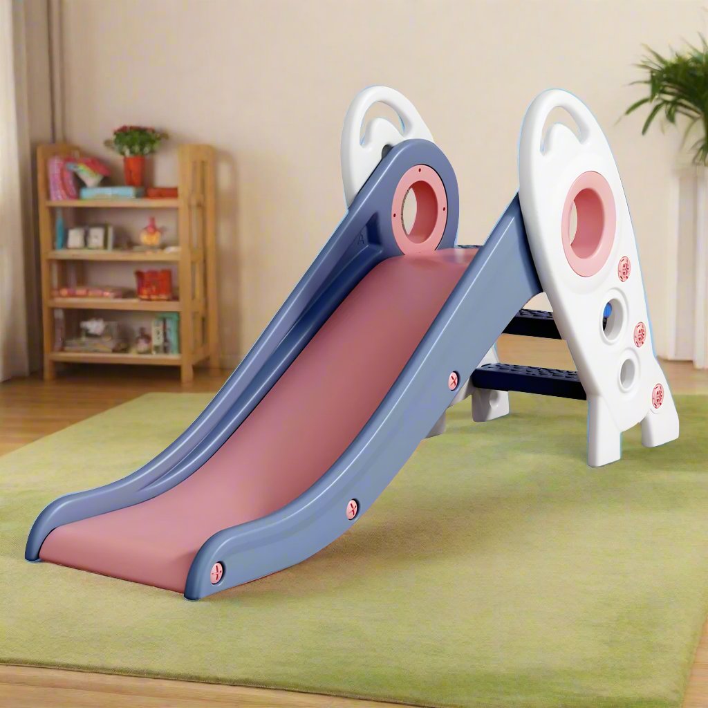 KIDS SLIDE L-47" W-18" L-22"
