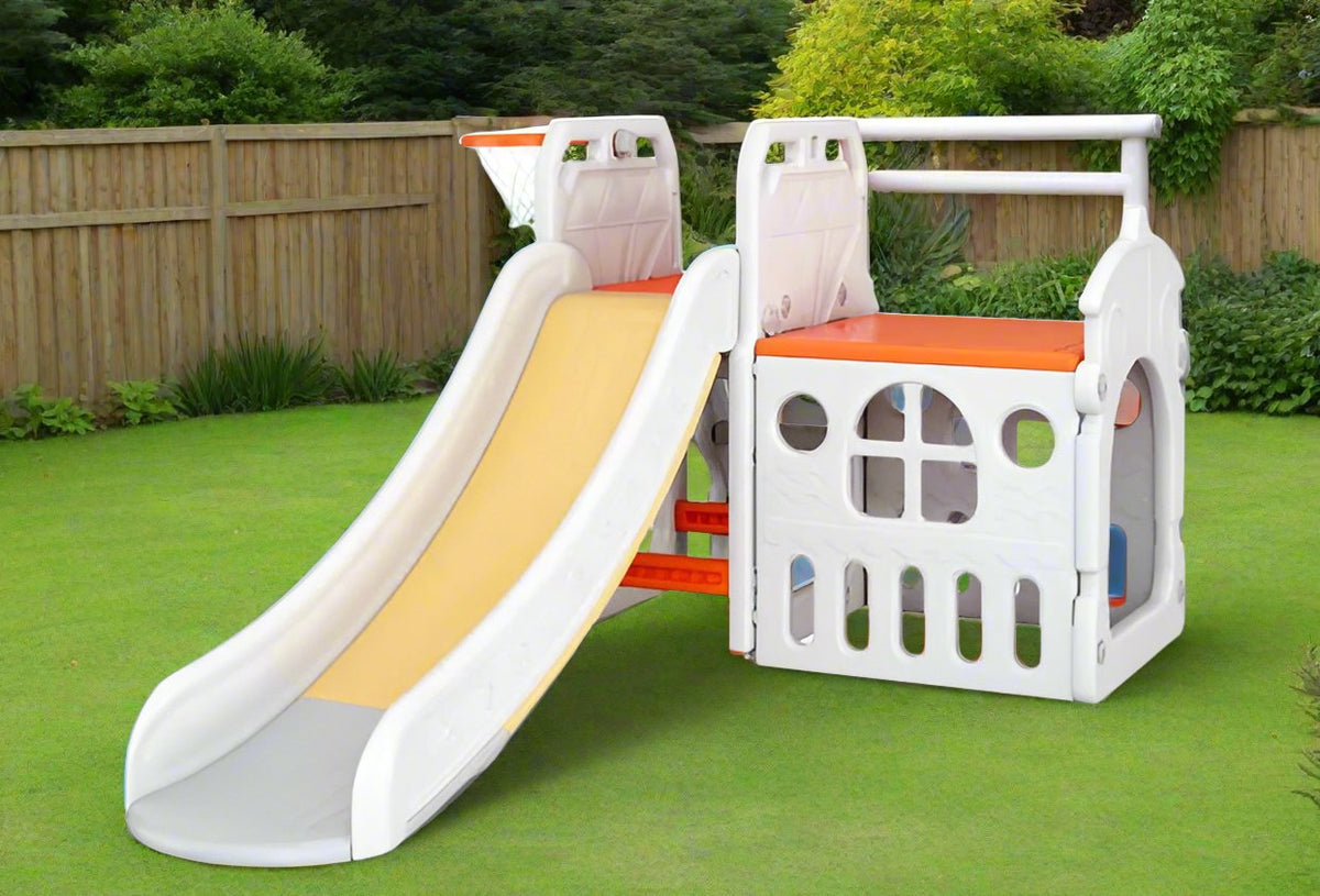 KIDS SLIDE L-45" W-81" H-38"